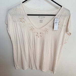 American Eagle Outfitters Soft Cream Embroidered Tee NWT